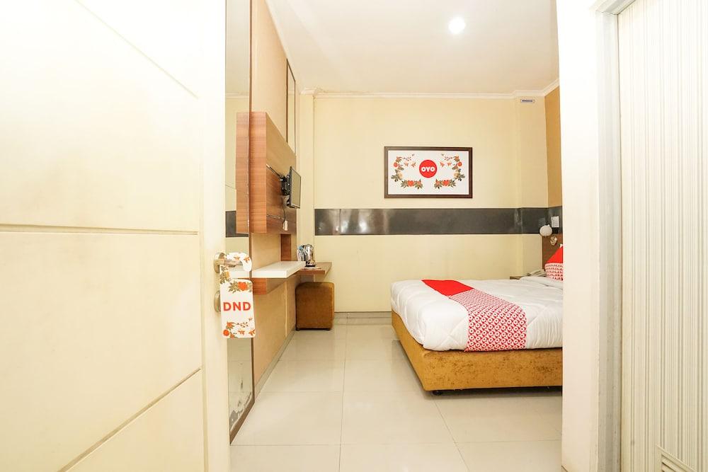 Oyo 450 Semampir Residence Surabaya Eksteriør billede