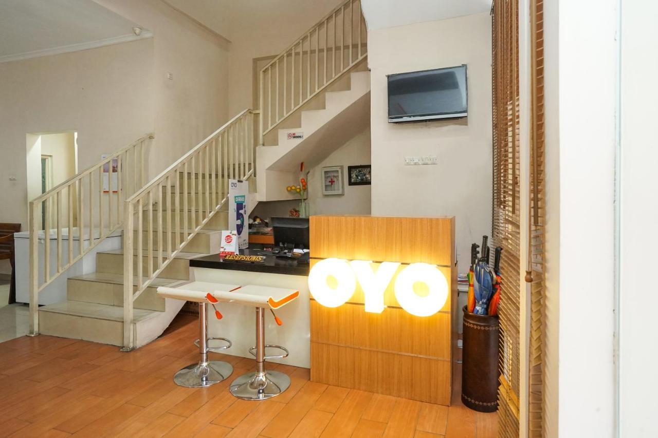 Oyo 450 Semampir Residence Surabaya Eksteriør billede