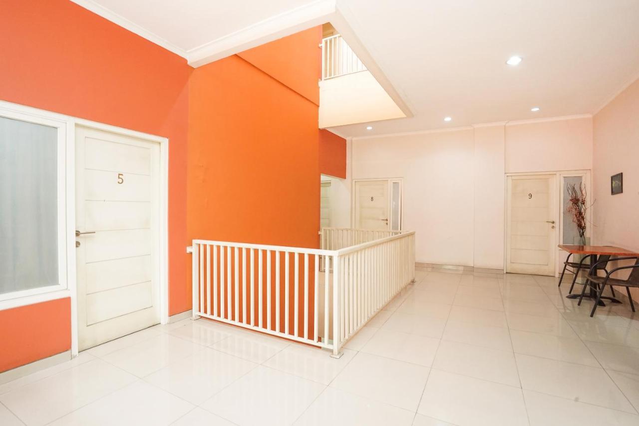 Oyo 450 Semampir Residence Surabaya Eksteriør billede