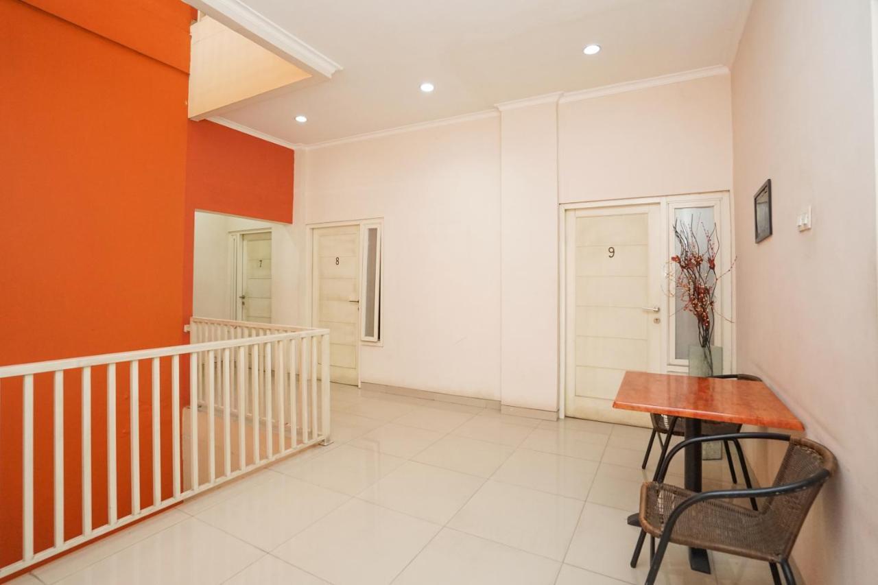 Oyo 450 Semampir Residence Surabaya Eksteriør billede